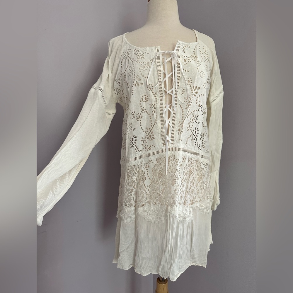 For Love & Lemons White Olympia Lace Beach Coverup sz. Medium